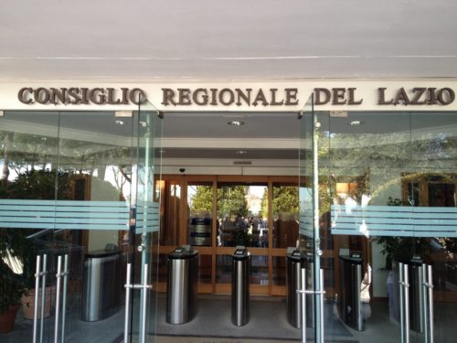 Regione Lazio, Bertucci: “Treni fantasma, numerosi quesiti posti in Commissione Trasparenza: aspettiamo risposte. Superare le criticità nell’interesse dei cittadini”